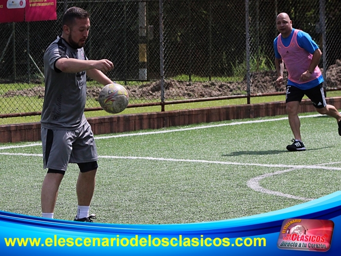 Ã¡gape dle DIM a la prensa deportiva