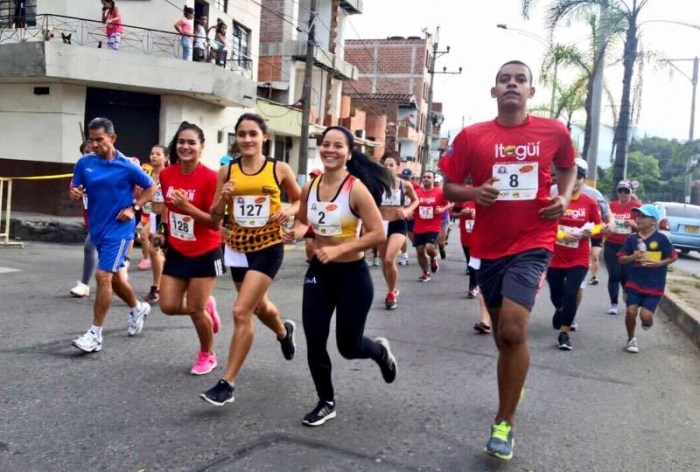 Primera carrera atlética en Itagüí 5 y 10 k