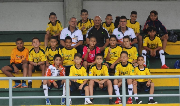 Inicio del Zonal Escolar Supérate, Itagüí dos triunfos y una derrota