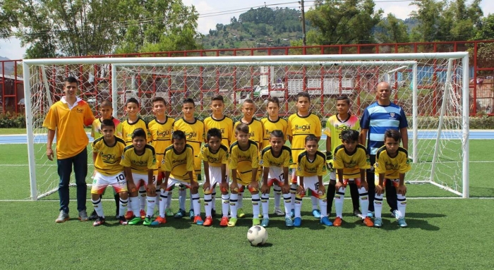 Itagüí Goleó en los escolares 