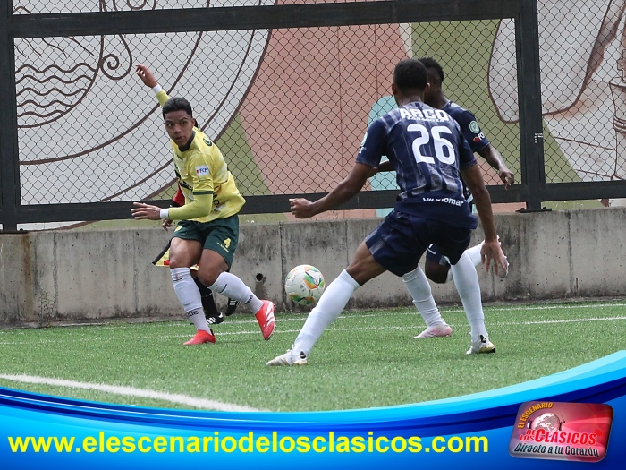 Leones DerrotÃ³ a Arco Zaragoza 