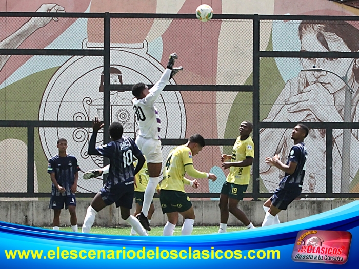 Leones DerrotÃ³ a Arco Zaragoza 