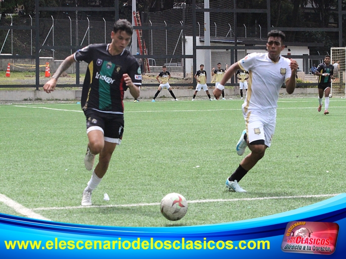 Reyes cae ante Ãguilas