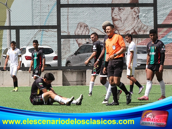 Reyes cae ante Ãguilas