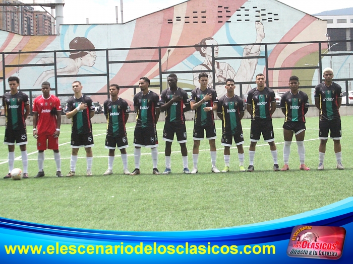 Reyes cae ante Ãguilas