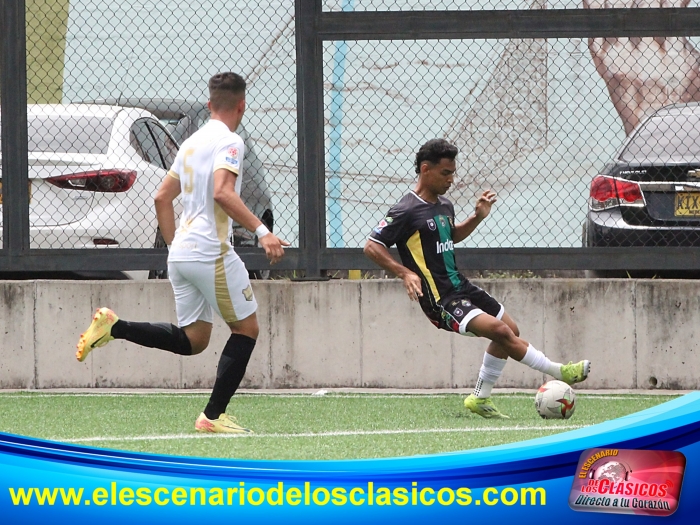 Reyes cae ante Ãguilas