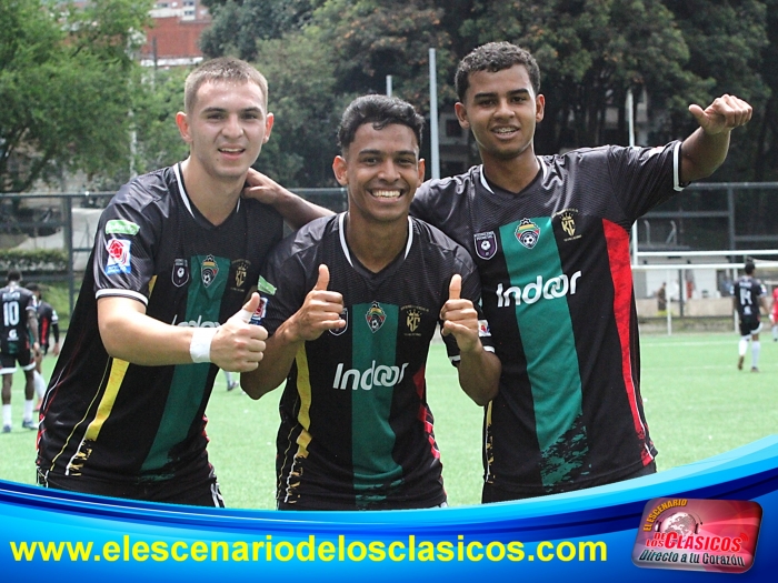 Reyes cae ante Ãguilas