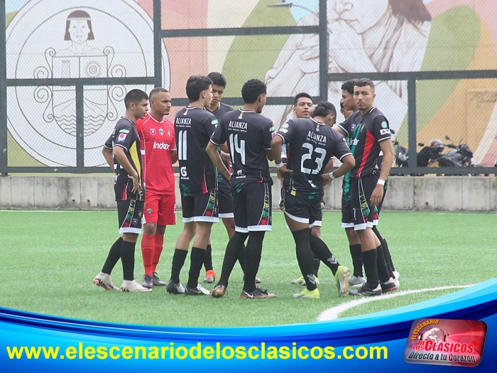 Victoria de Leones ante Reyes del Gol en la Sub 20