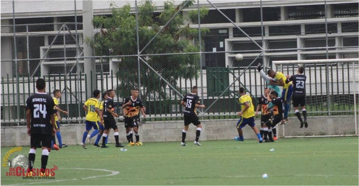 Ditaires clasificó con tranquilidad