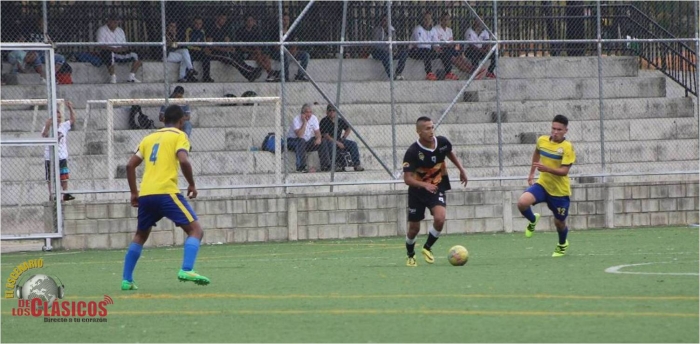 Ditaires clasificó con tranquilidad