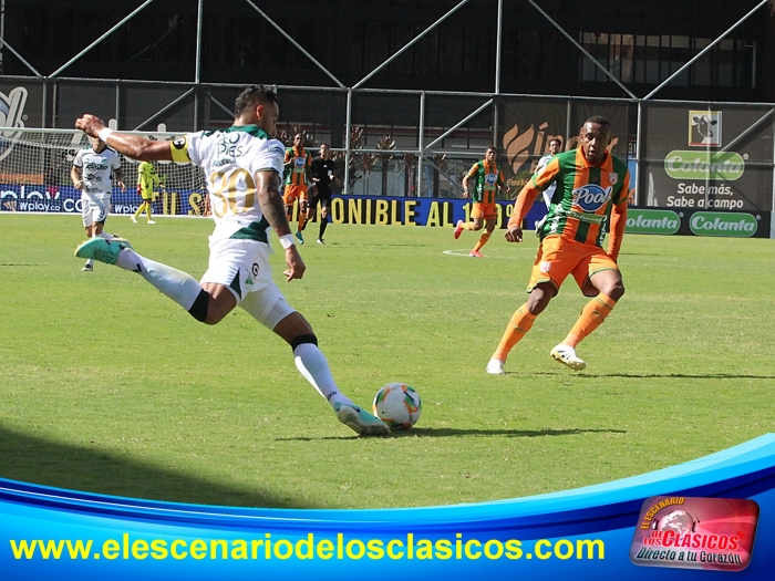 Empate en el Polideportivo Sur