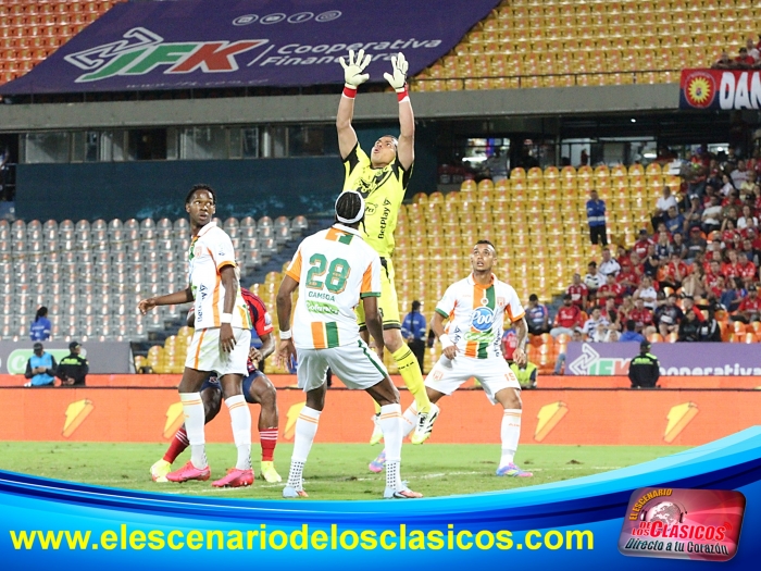 Envigado derrota al DIM