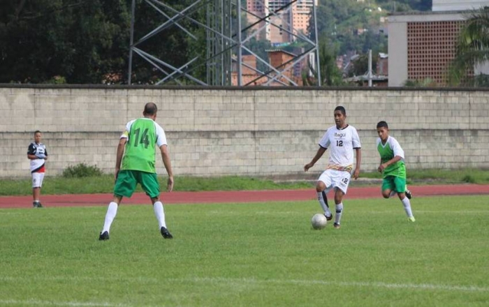 Itagüí 4-0 Sabaneta, se clasificó con goleada