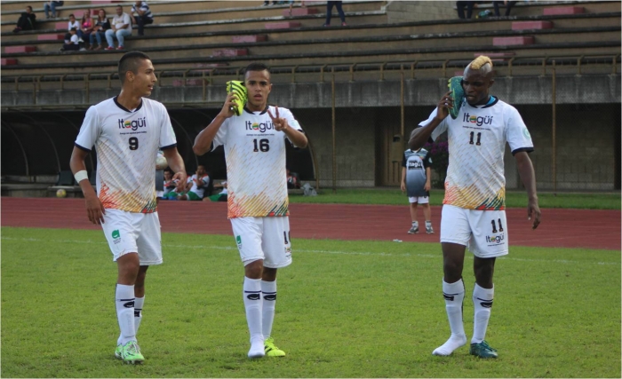 Itagüí 4-0 Sabaneta, se clasificó con goleada