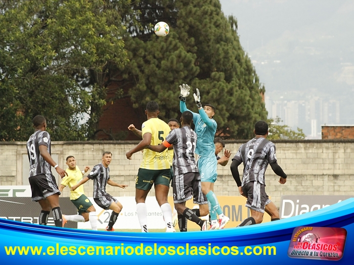 Empate en el arranque del campeonato