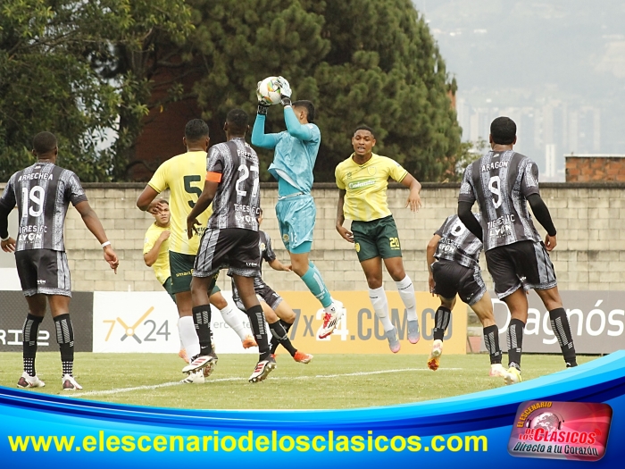 Empate en el arranque del campeonato