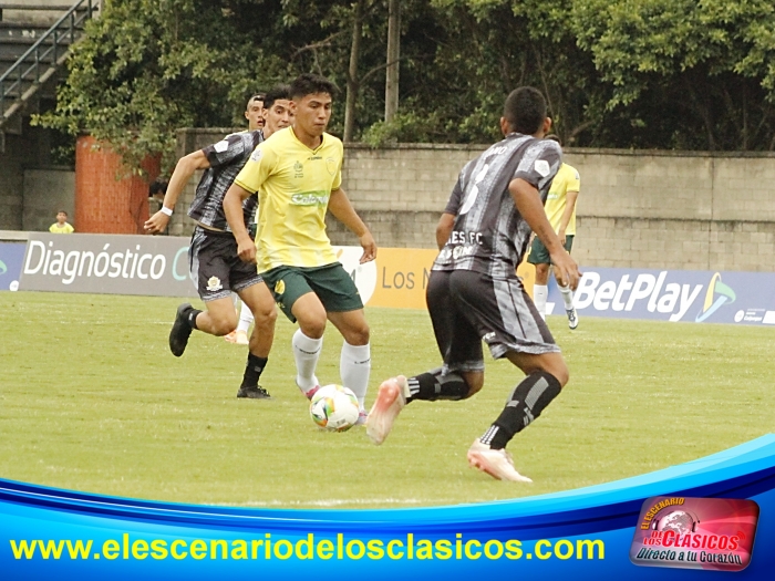 Empate en el arranque del campeonato