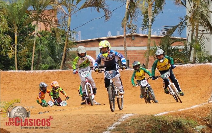 Imágenes del 8° Chequeo de bicicros