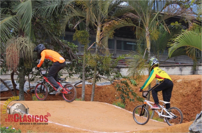 Imágenes del 8° Chequeo de bicicros