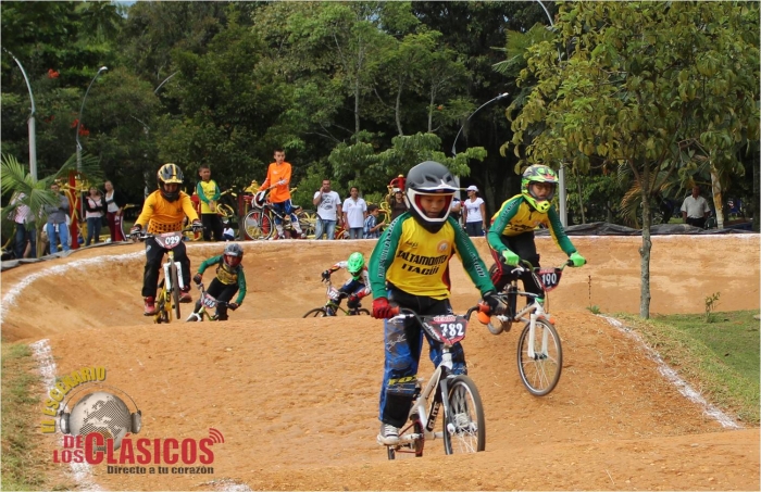 Imágenes del 8° Chequeo de bicicros