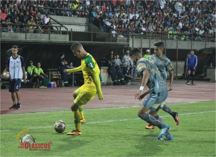 El duelo felino terminó en tablas