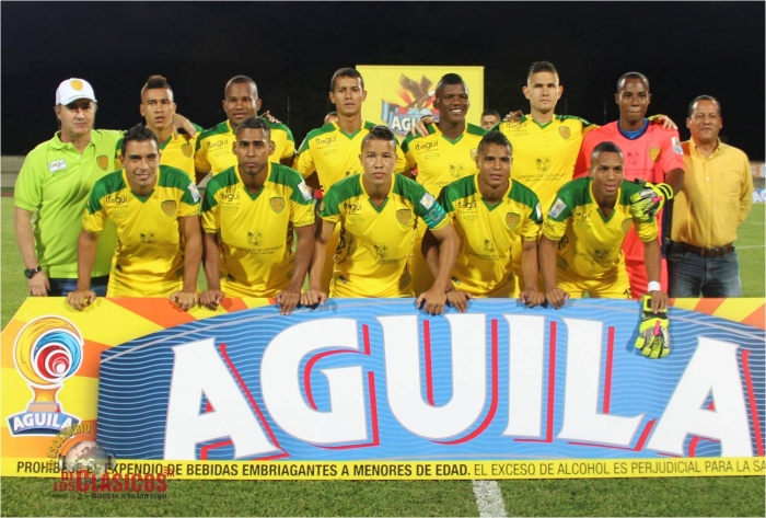 El duelo felino terminó en tablas