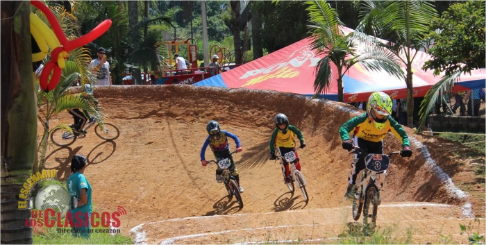 Último chequeo del año y reconocimiento a los mejores 