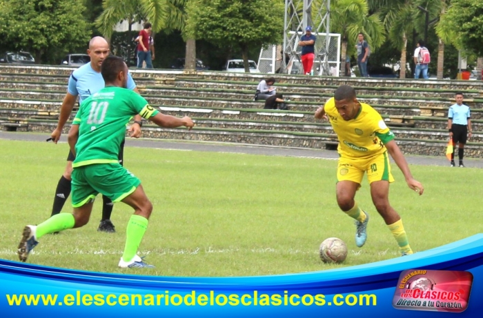 Universitarios derrotaron a felinos al cierre de la fecha 9 de la Primera A